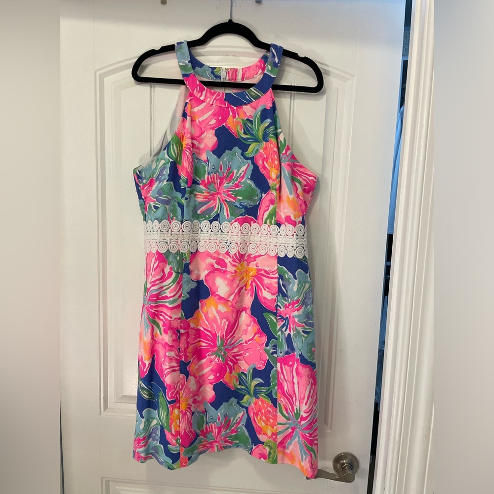 Lily Pulitzer lined midi dress.